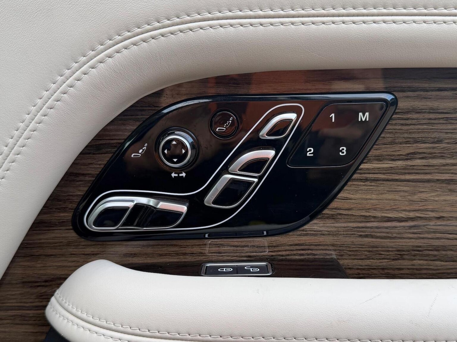 Used Land Rover Range Rover 2018 for sale - 76670856: Photo 38