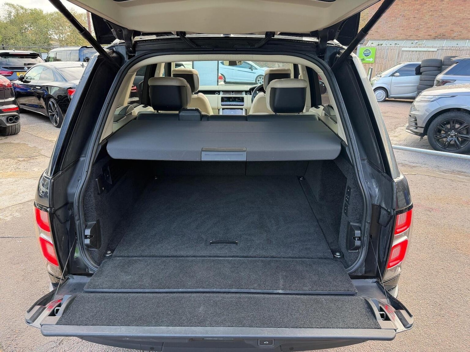 Used Land Rover Range Rover 2018 for sale - 76670856: Photo 52