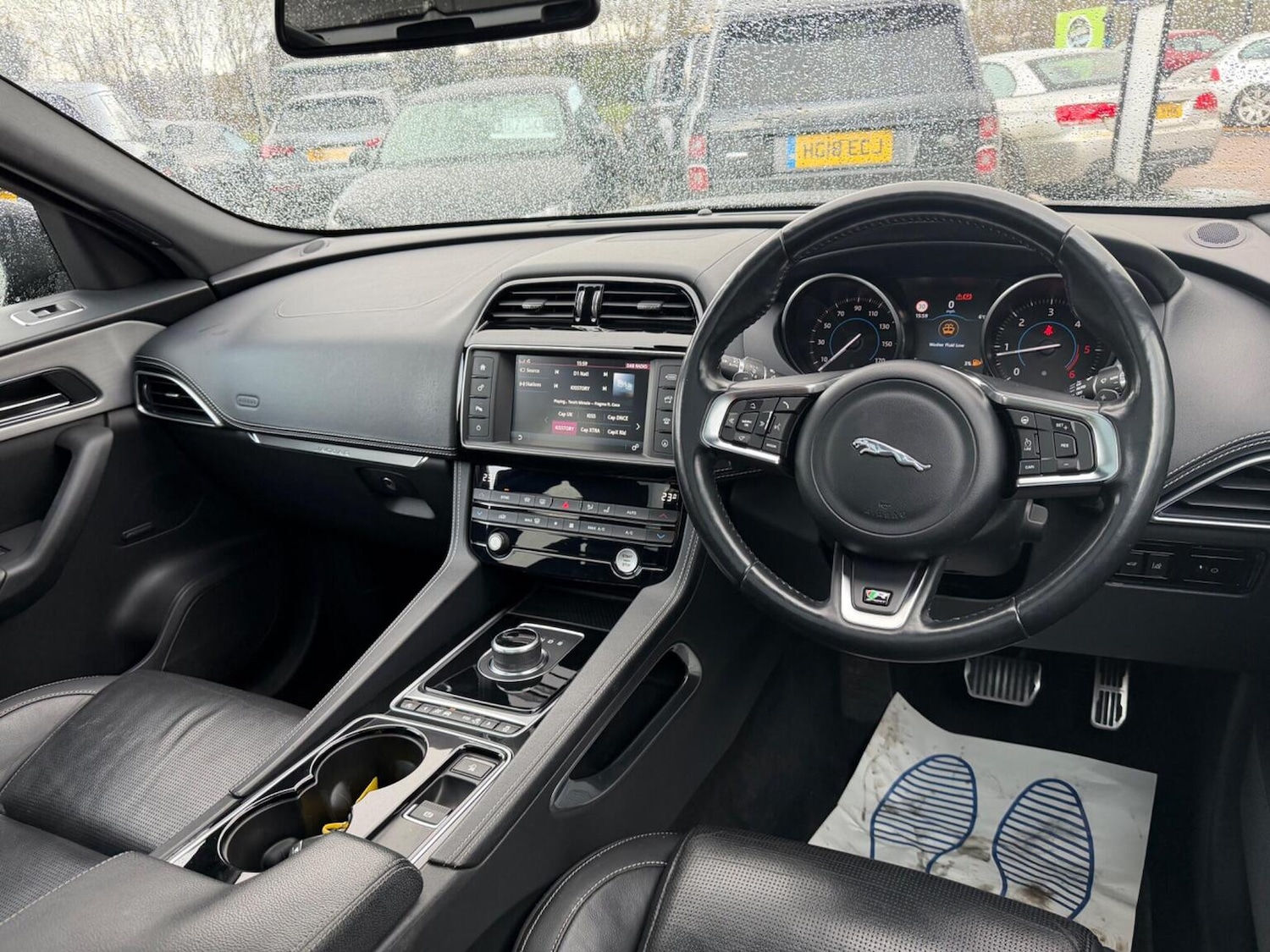 Used Jaguar F-Pace 2016 for sale - 77572896: Photo 11