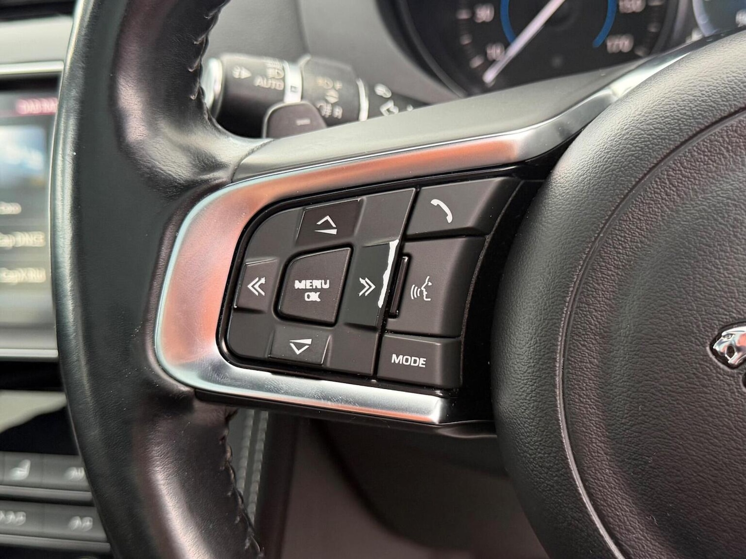 Used Jaguar F-Pace 2016 for sale - 77572896: Photo 17