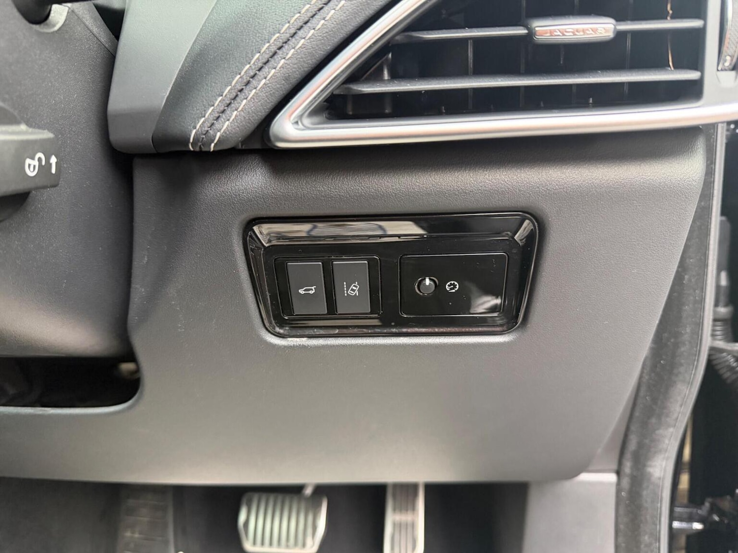 Used Jaguar F-Pace 2016 for sale - 77572896: Photo 29