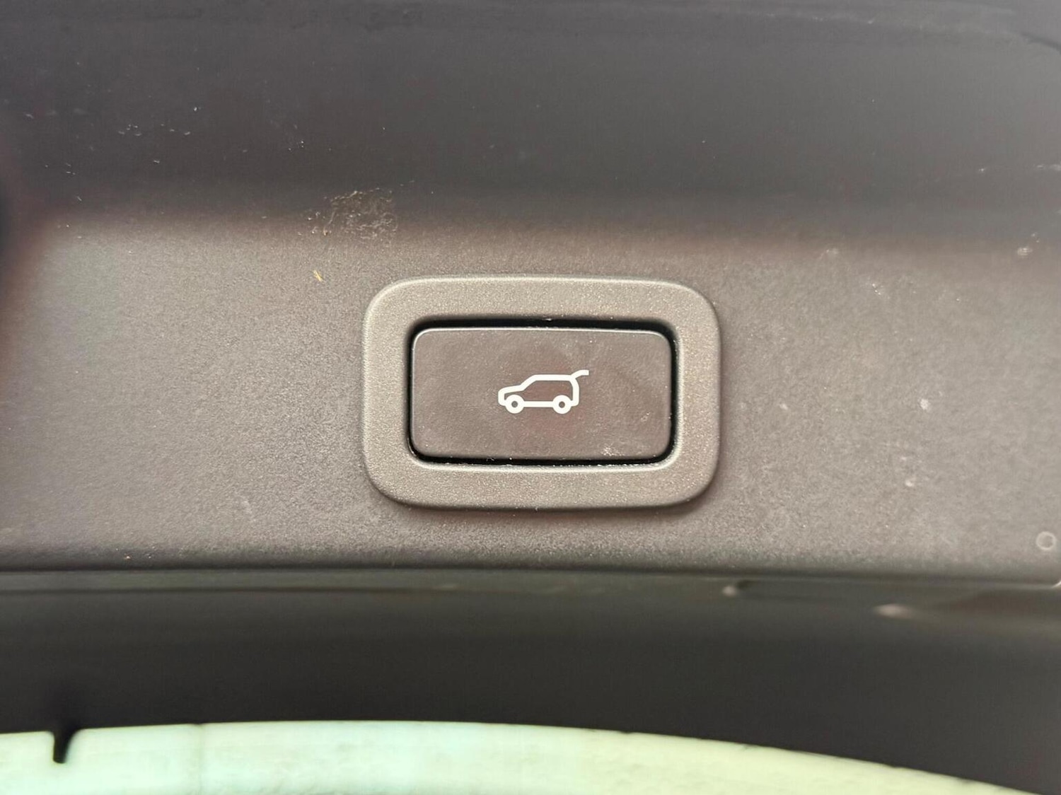 Used Jaguar F-Pace 2016 for sale - 77572896: Photo 36