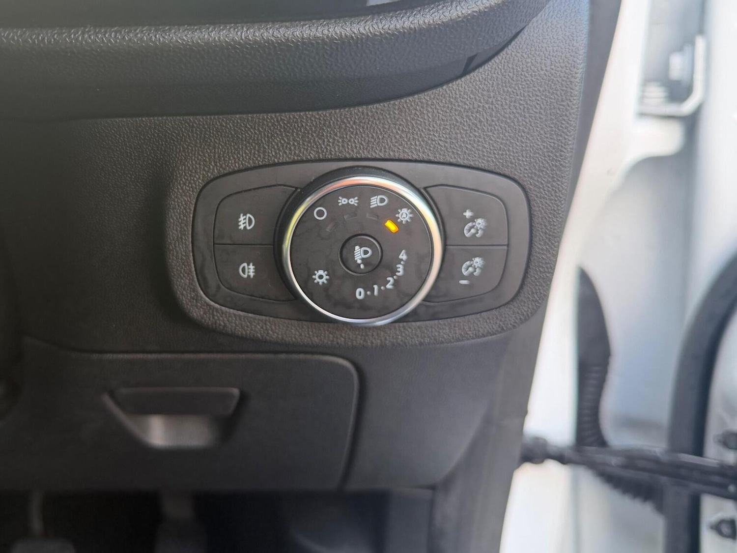 Used Ford Fiesta 2018 for sale - 77636919: Photo 28