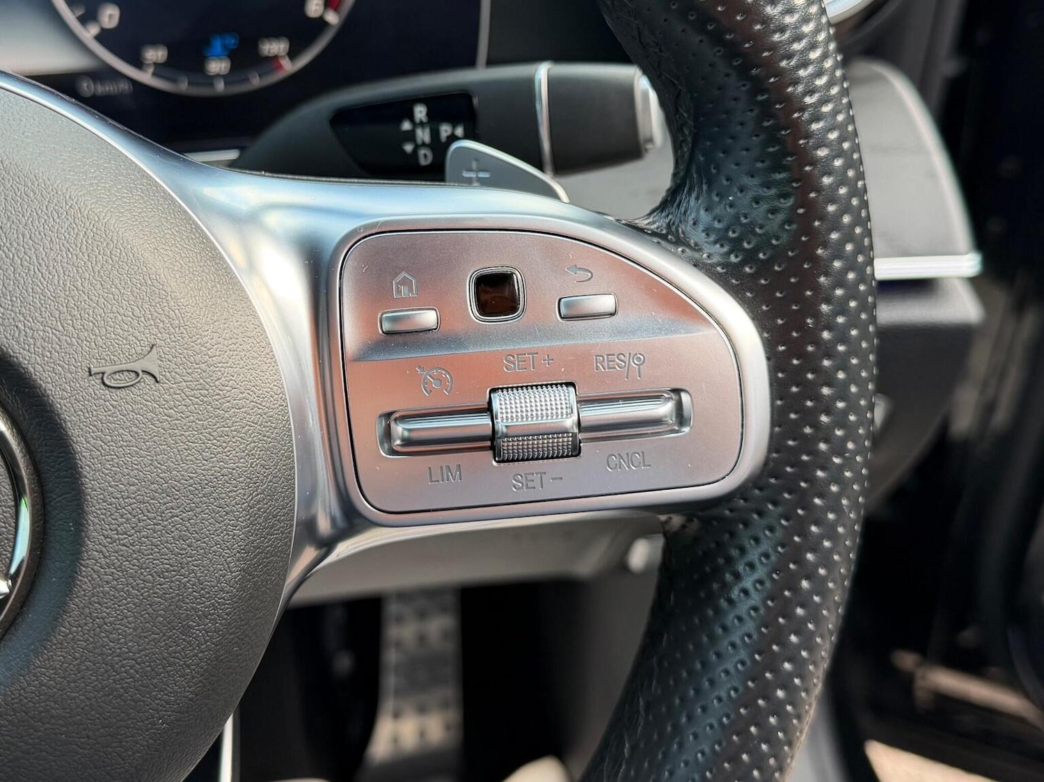 Used Mercedes-Benz E Class 2019 for sale - 76670863: Photo 18