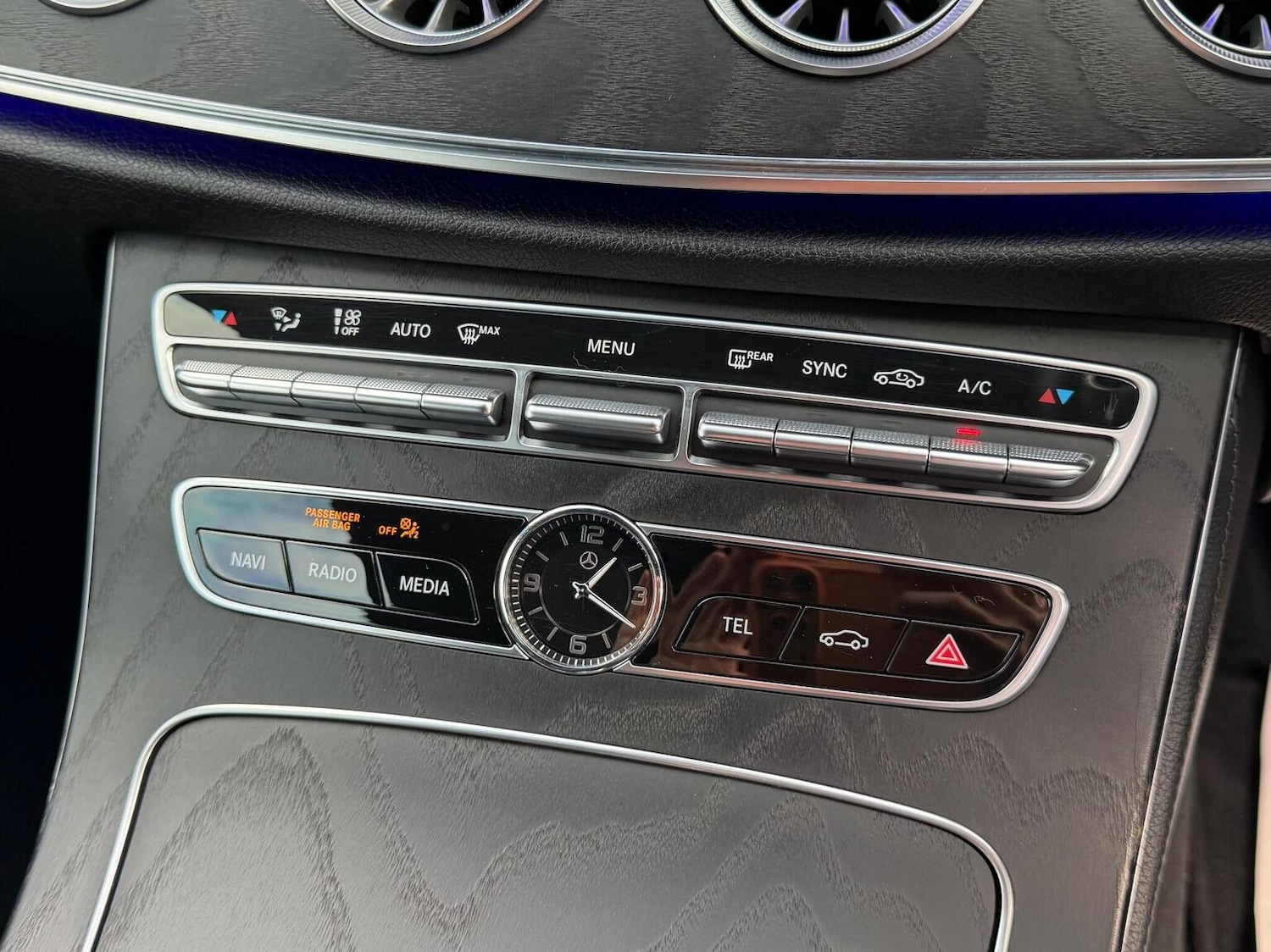 Used Mercedes-Benz E Class 2019 for sale - 76670863: Photo 27