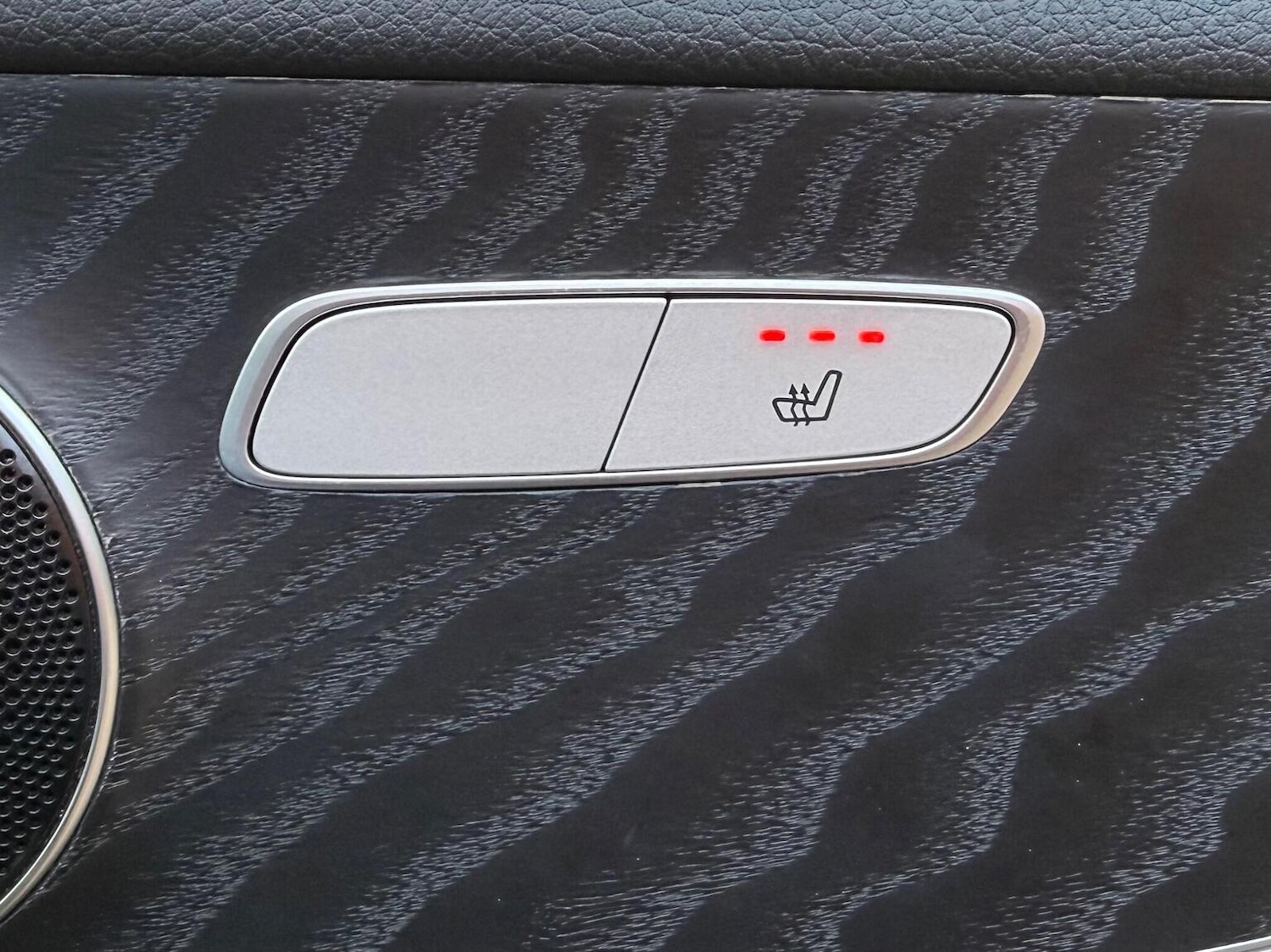 Used Mercedes-Benz E Class 2019 for sale - 76670863: Photo 32