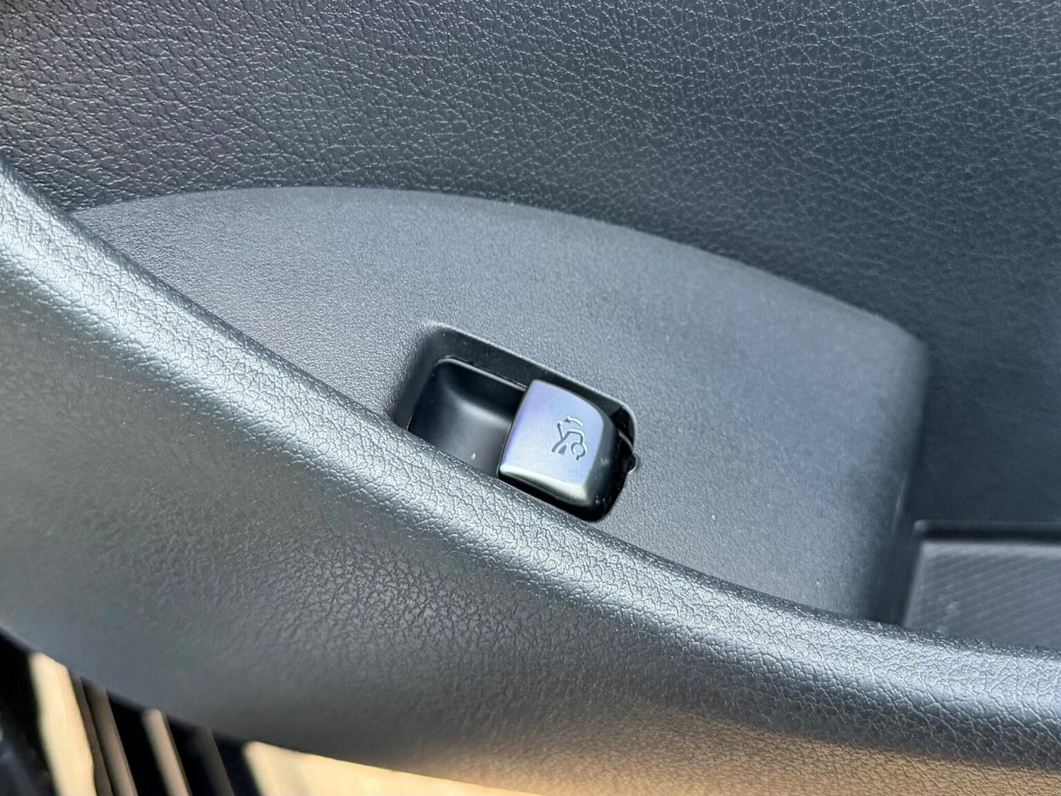 Used Mercedes-Benz E Class 2019 for sale - 76670863: Photo 33