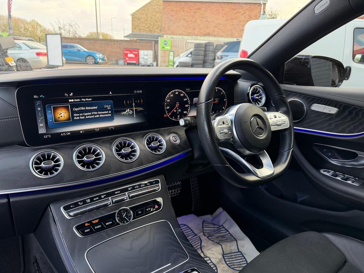 Used Mercedes-Benz E Class 2019 for sale - 76670863: Photo 35
