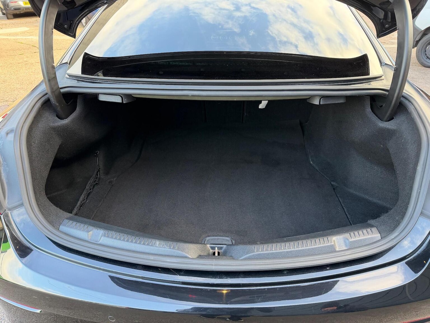 Used Mercedes-Benz E Class 2019 for sale - 76670863: Photo 40