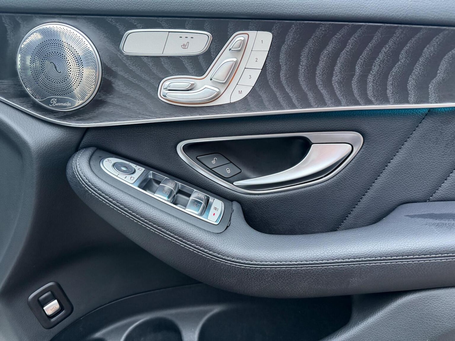 Used Mercedes-Benz GLC 2017 for sale - 77494789: Photo 30