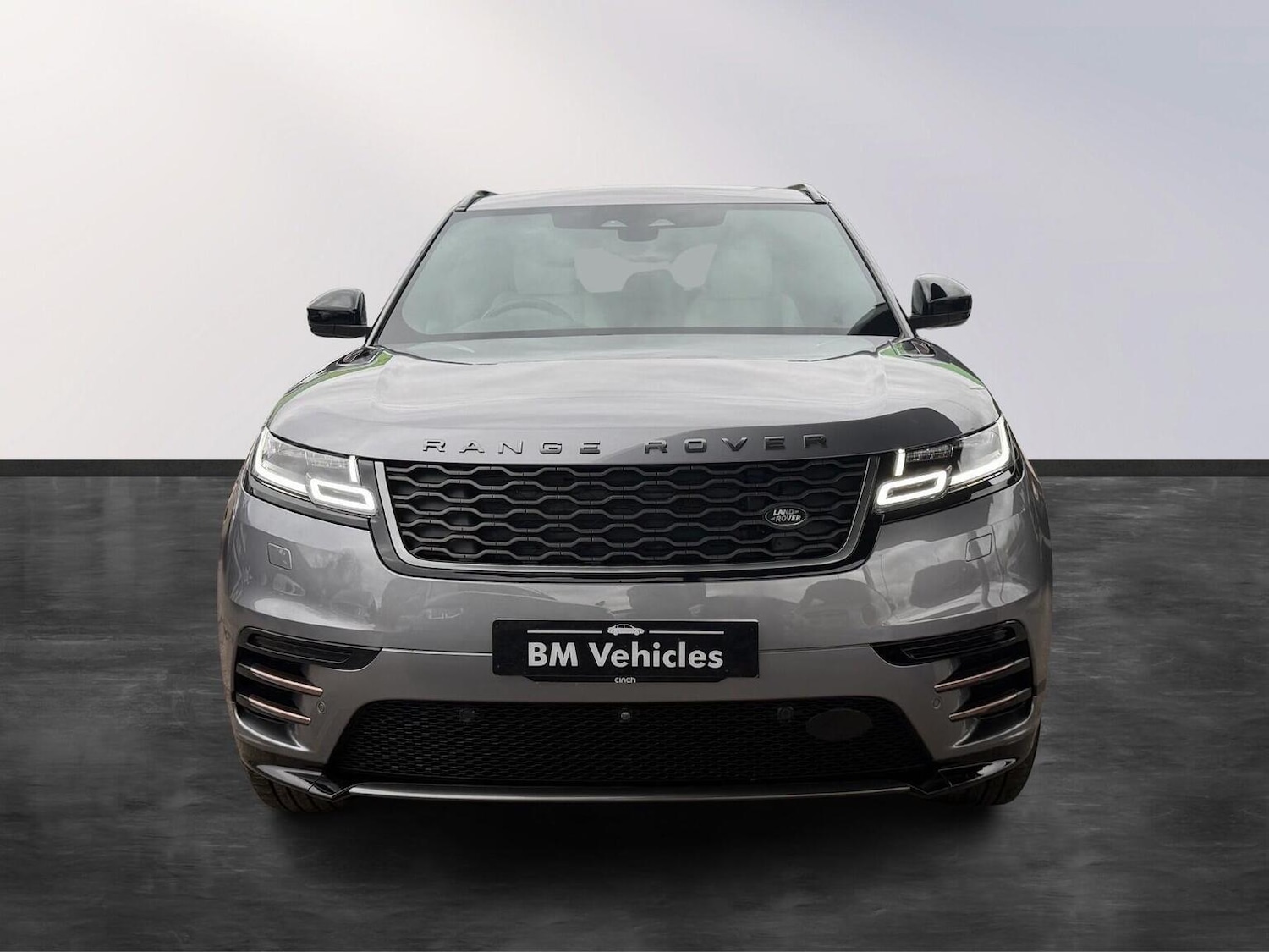 Used Land Rover Range Rover Velar 2021 for sale - 77681859: Photo 2