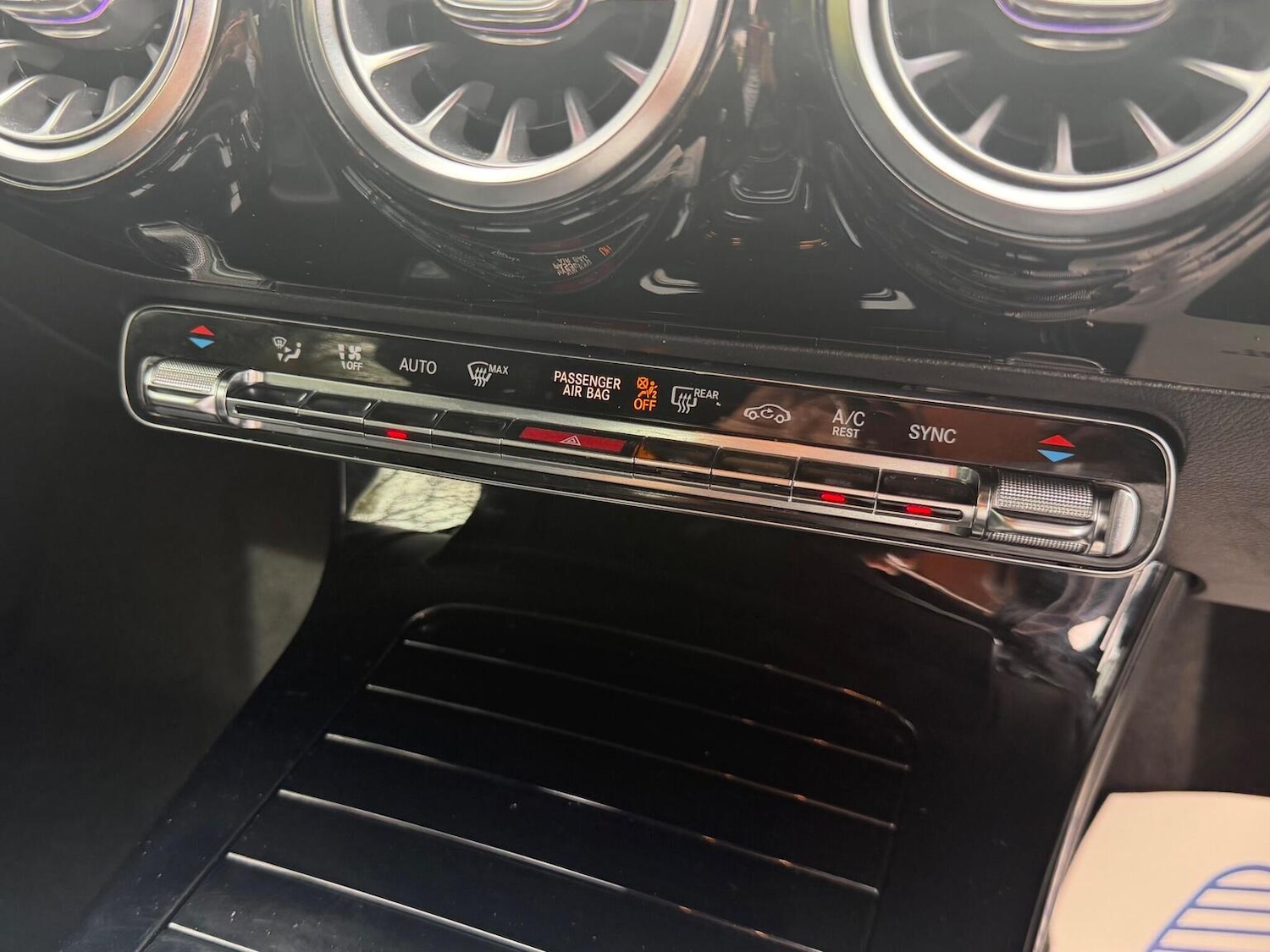 Used Mercedes-Benz A-Class 2018 for sale - 78182851: Photo 26