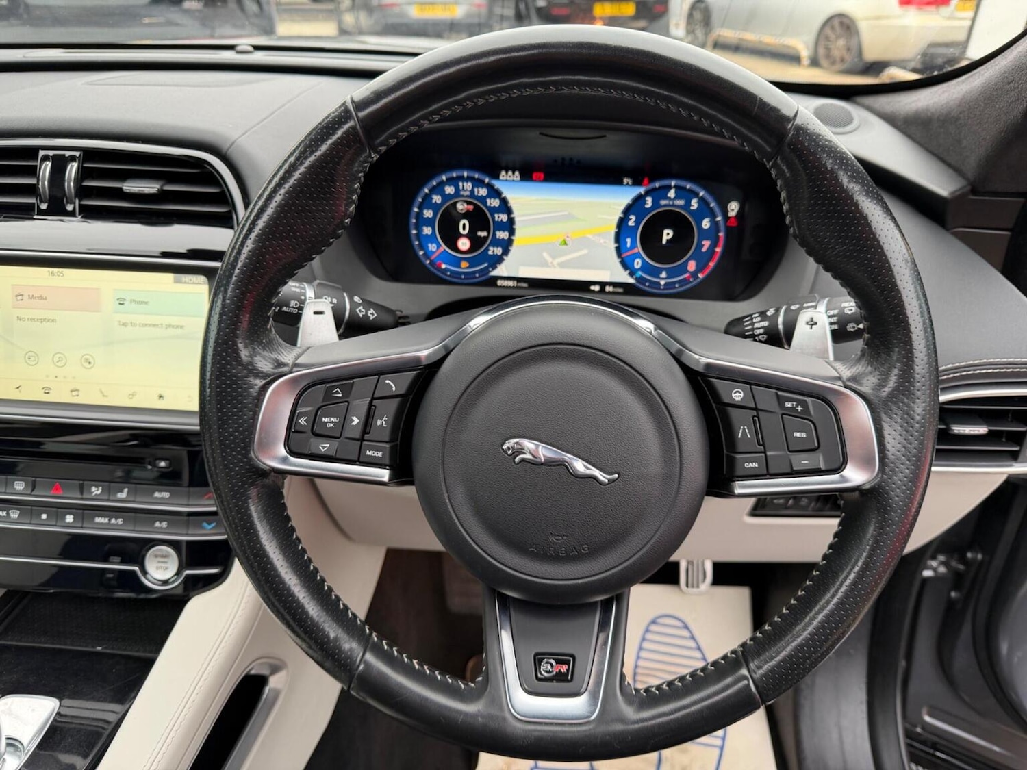 Used Jaguar F-Pace 2019 for sale - 77595471: Photo 17