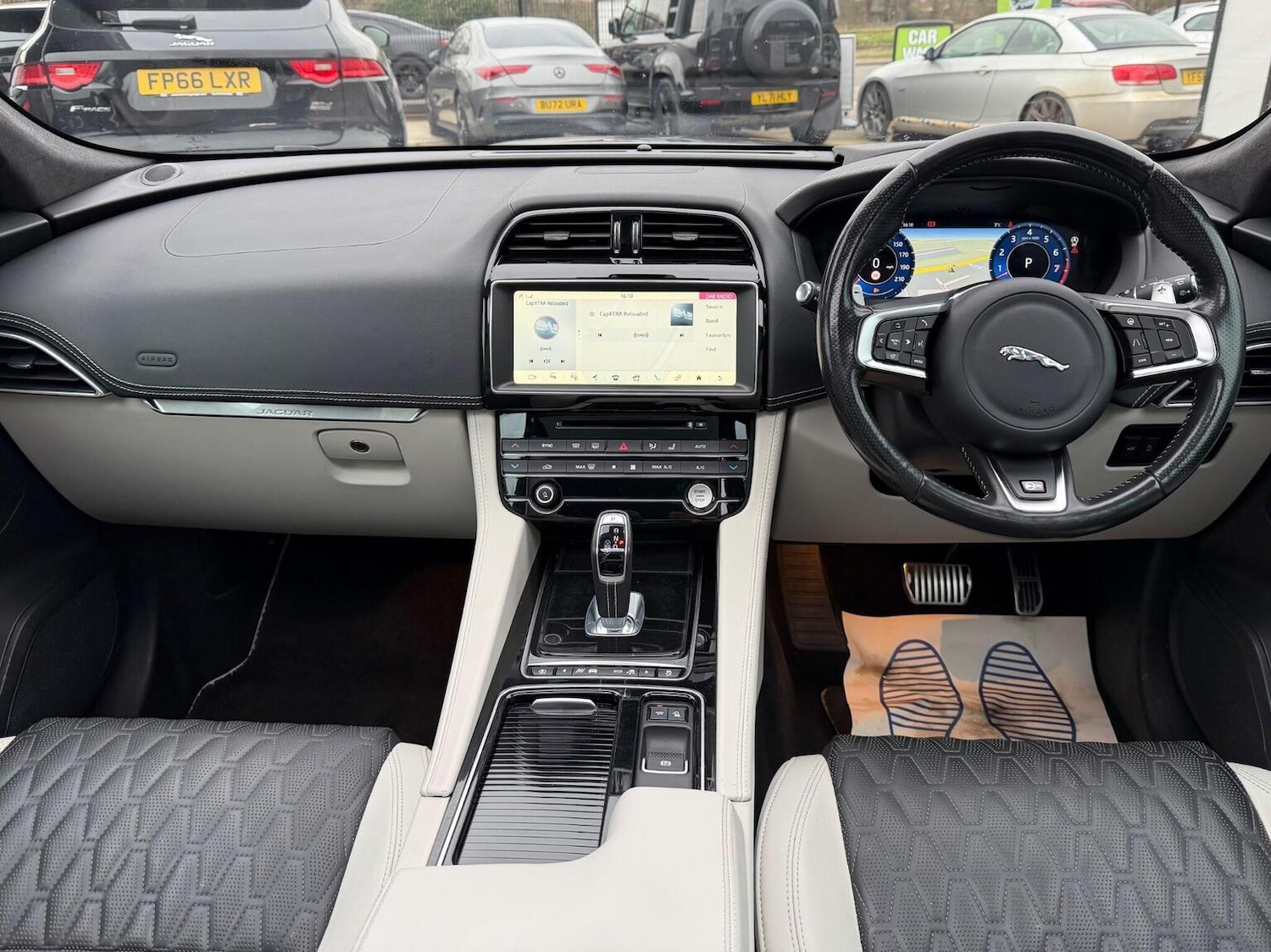 Used Jaguar F-Pace 2019 for sale - 77595471: Photo 23
