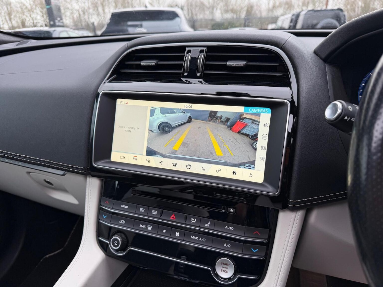 Used Jaguar F-Pace 2019 for sale - 77595471: Photo 26