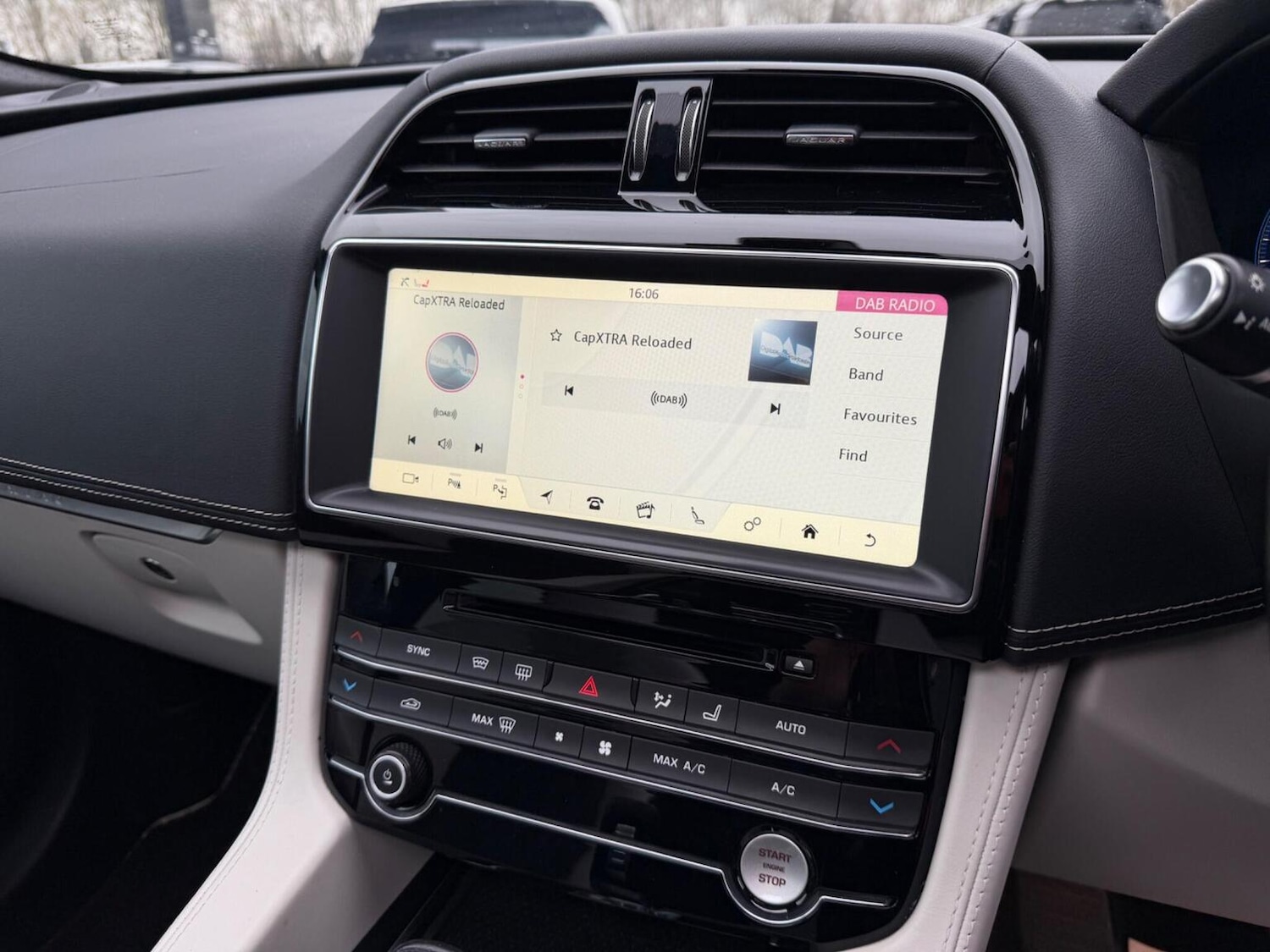 Used Jaguar F-Pace 2019 for sale - 77595471: Photo 28