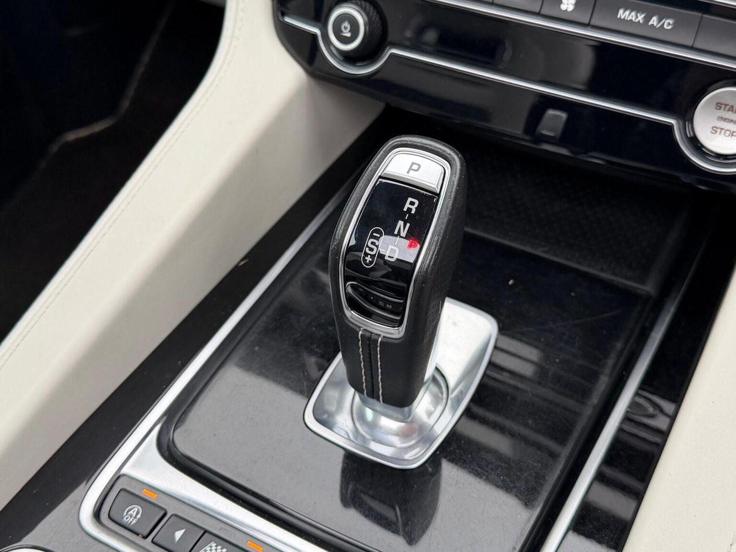 Used Jaguar F-Pace 2019 for sale - 77595471: Photo 31