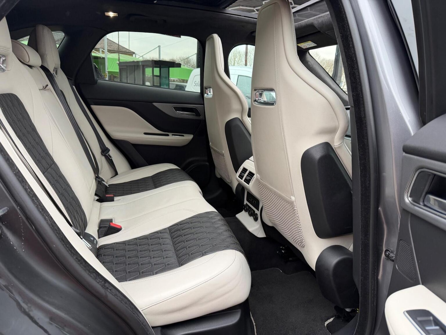 Used Jaguar F-Pace 2019 for sale - 77595471: Photo 41