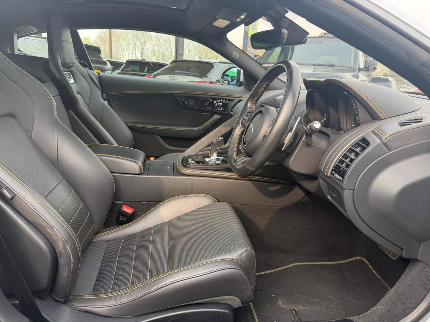 Used Jaguar F-Type 2017 for sale - 77991805: Photo 12