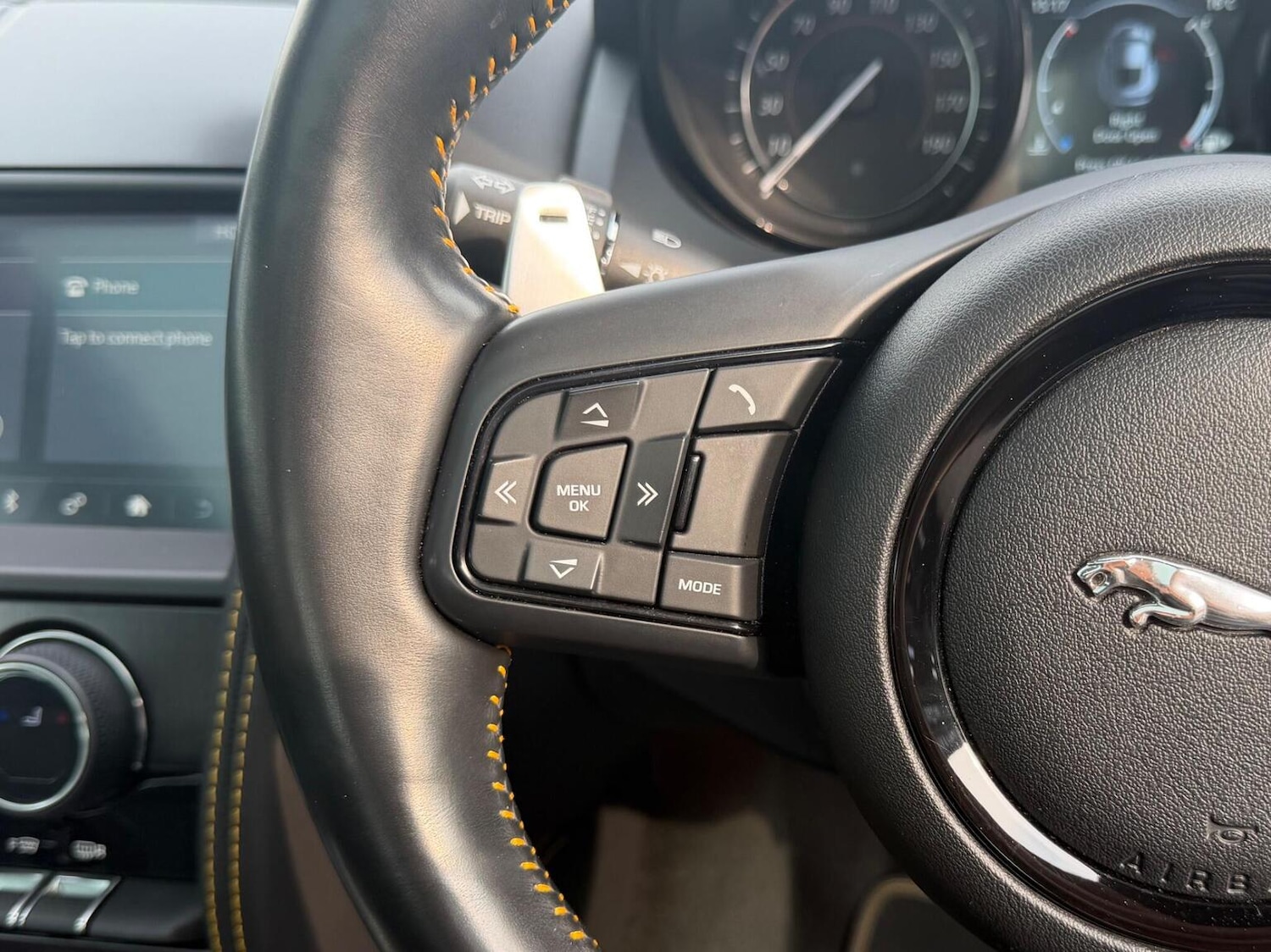 Used Jaguar F-Type 2017 for sale - 77991805: Photo 17