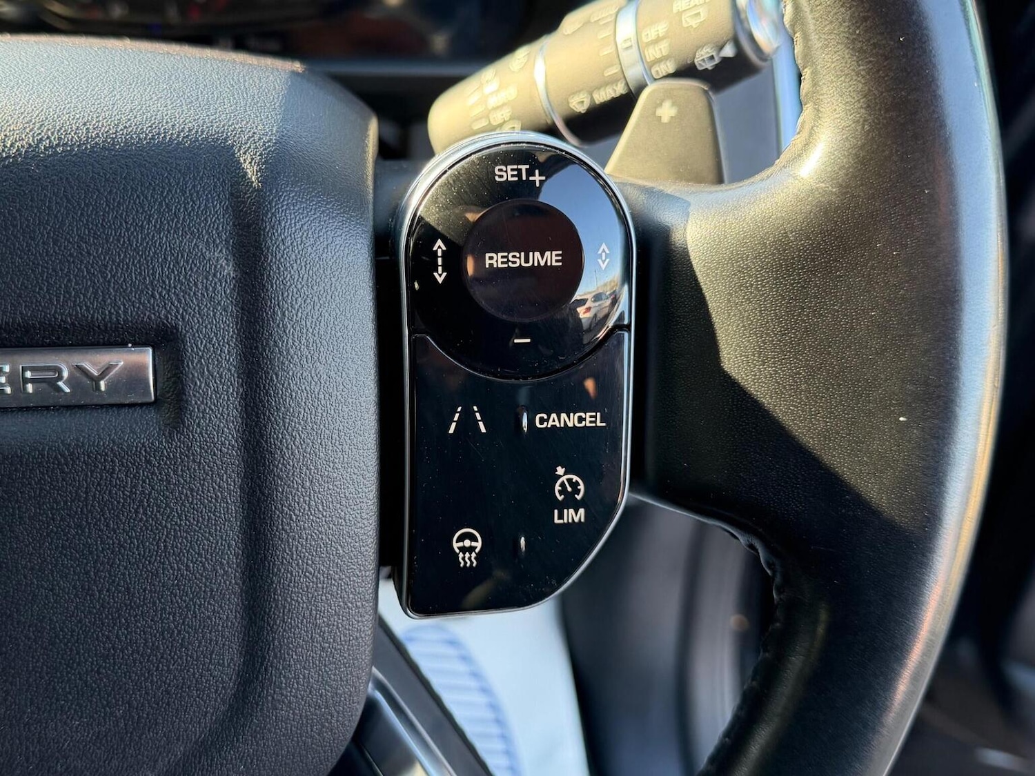 Used Land Rover Discovery 2020 for sale - 77997215: Photo 13