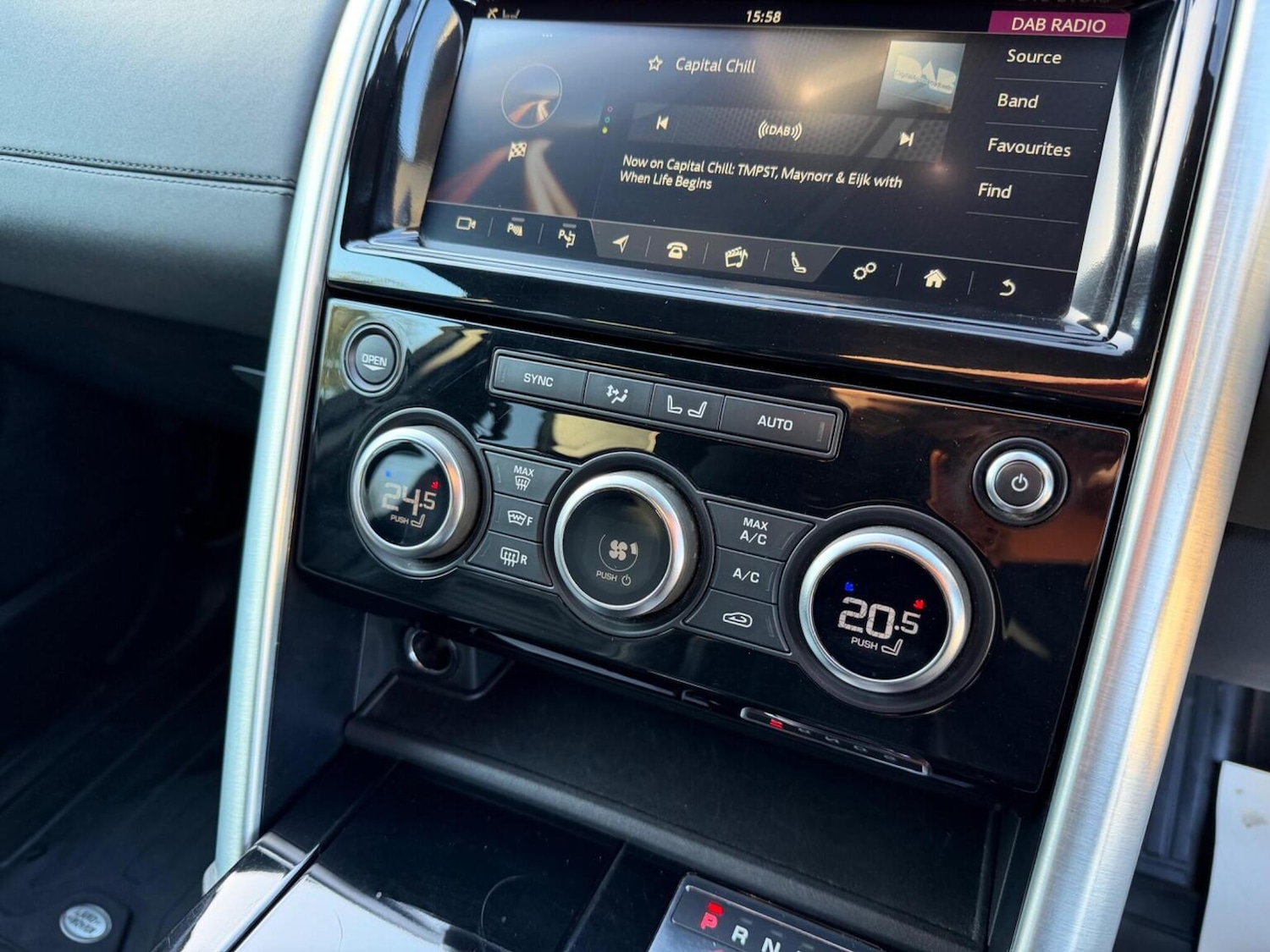 Used Land Rover Discovery 2020 for sale - 77997215: Photo 21