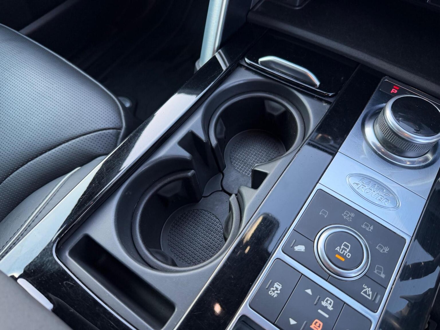 Used Land Rover Discovery 2020 for sale - 77997215: Photo 23