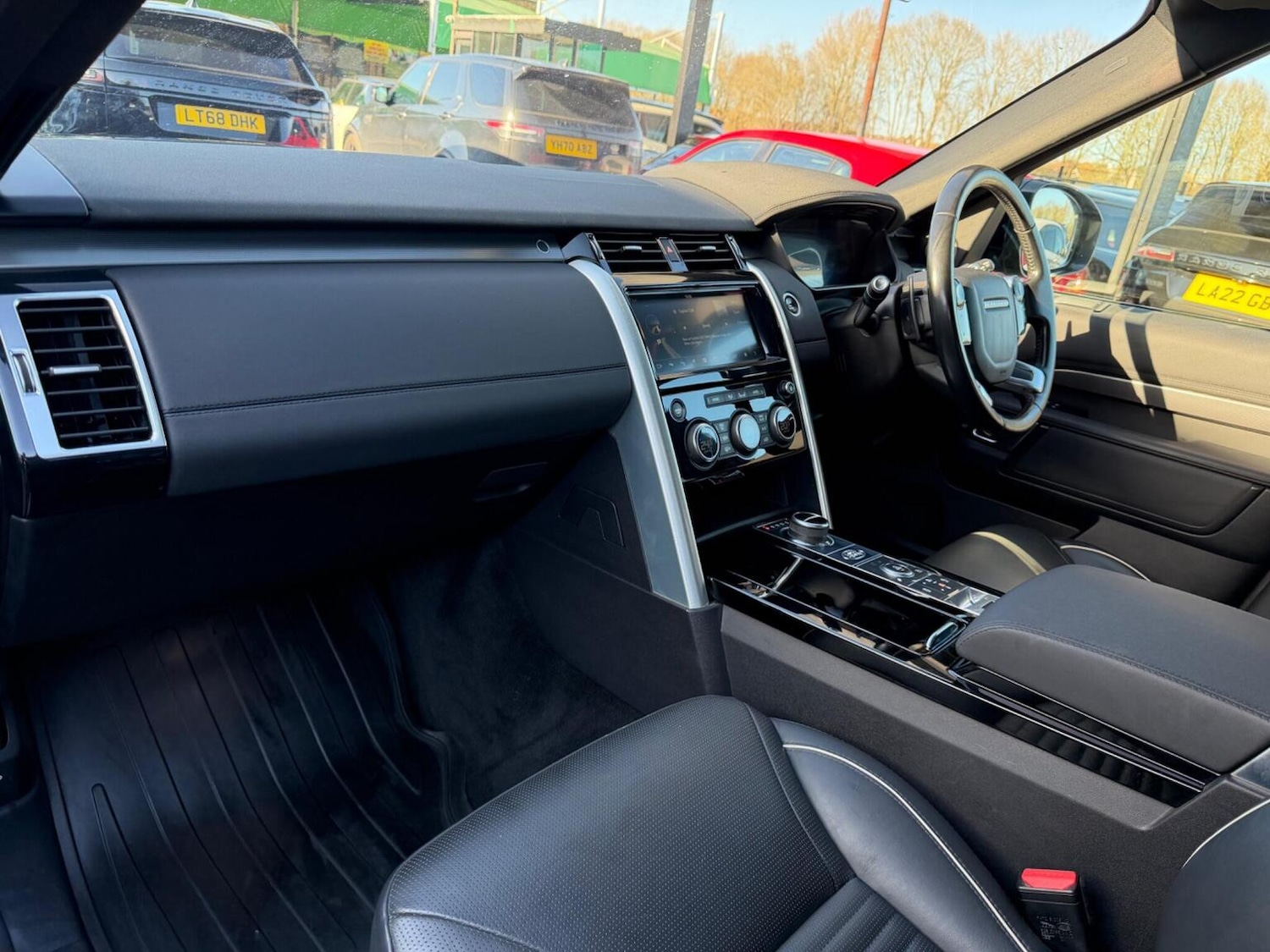 Used Land Rover Discovery 2020 for sale - 77997215: Photo 27