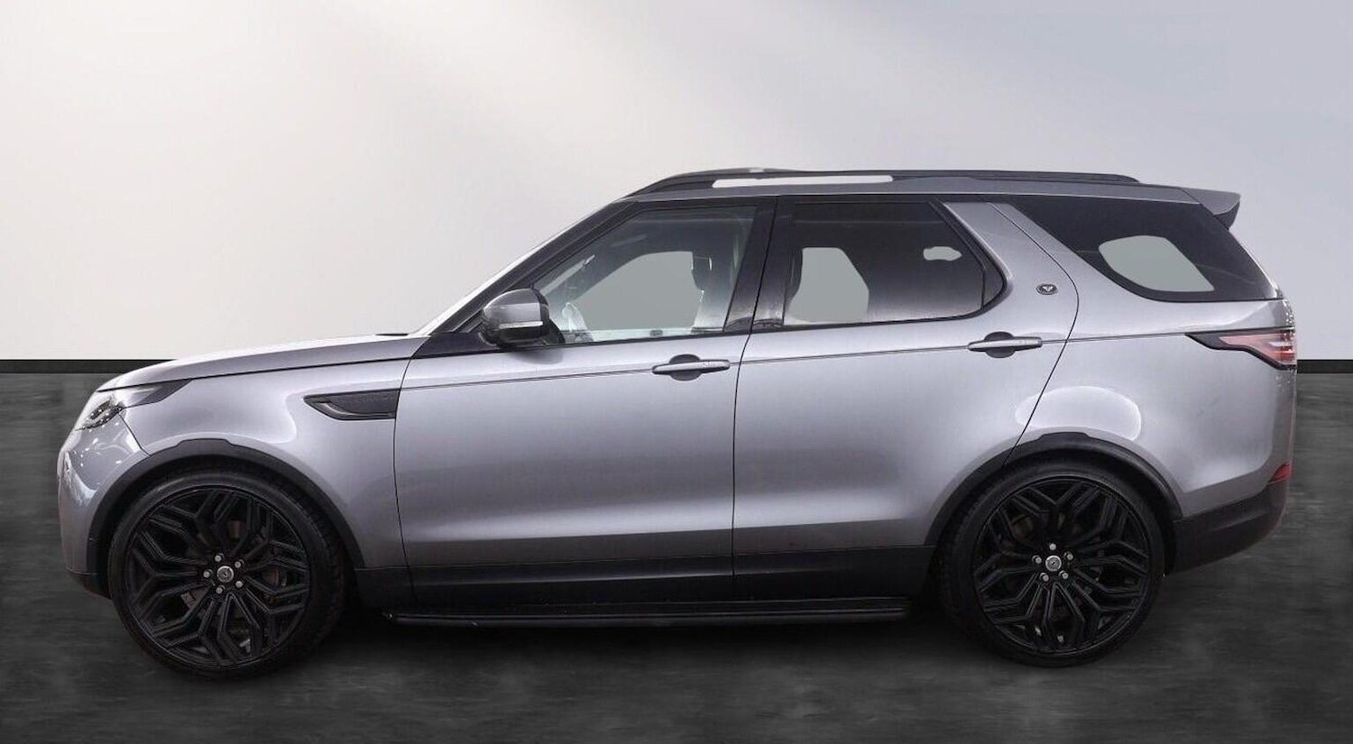 Used Land Rover Discovery 2020 for sale - 77997215: Photo 3