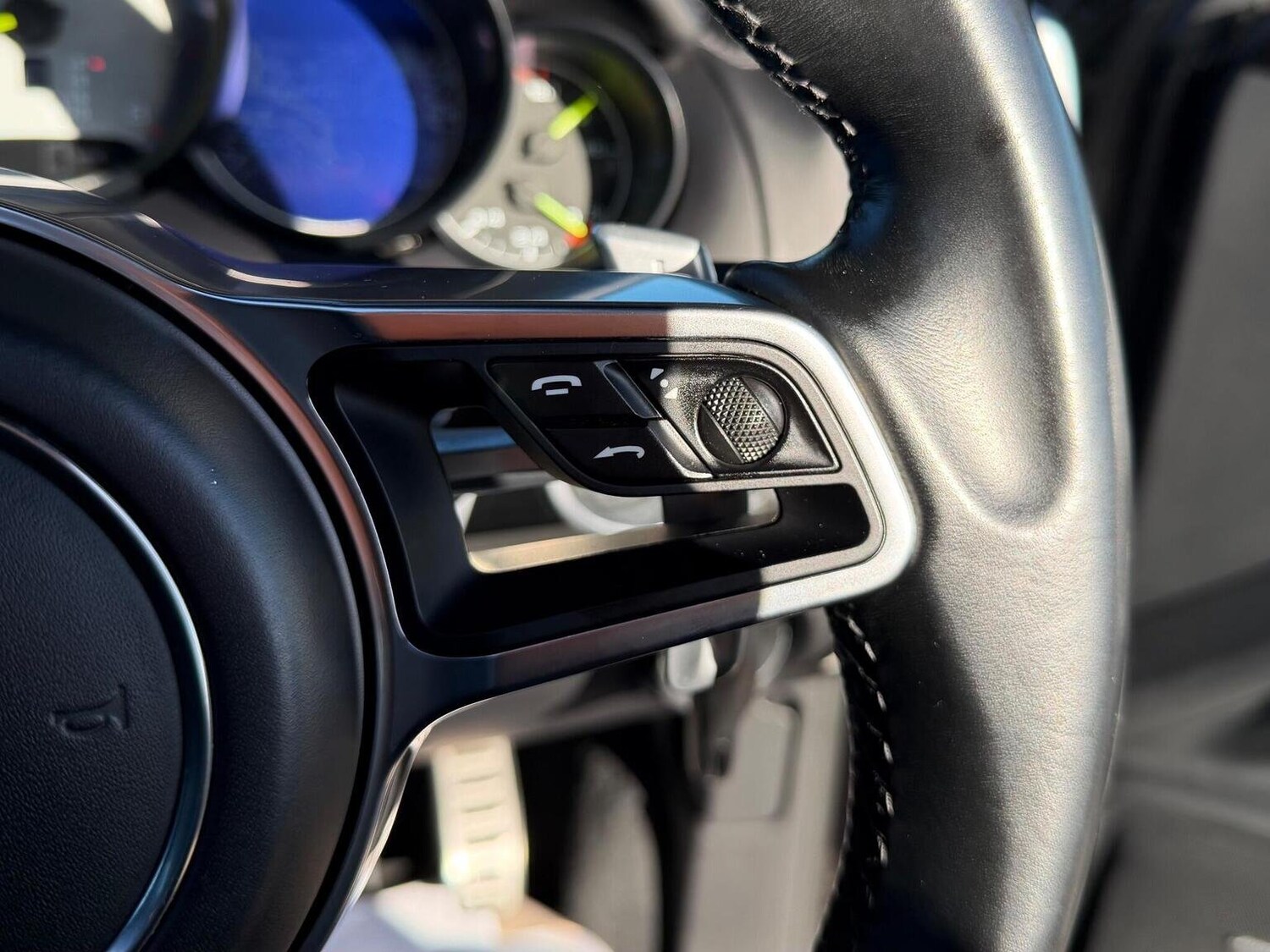 Used Porsche Cayenne 2016 for sale - 77464732: Photo 18