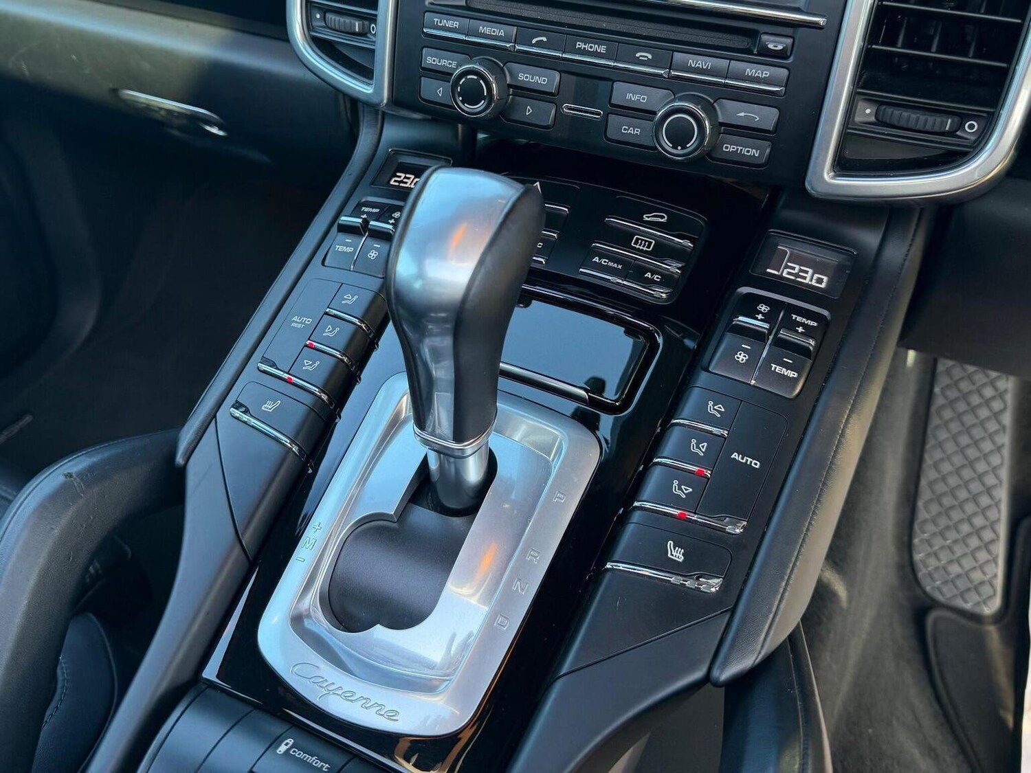 Used Porsche Cayenne 2016 for sale - 77464732: Photo 28