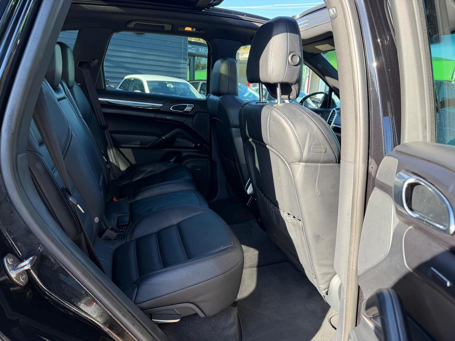 Used Porsche Cayenne 2016 for sale - 77464732: Photo 42