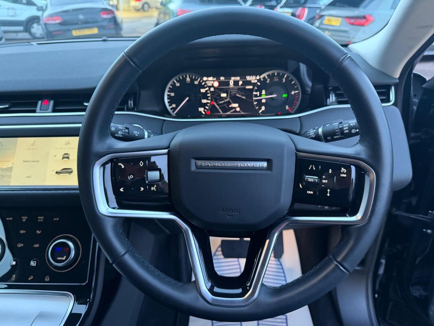 Used Land Rover Range Rover Evoque 2022 for sale - 77997235: Photo 14