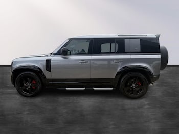 Used Land Rover Defender 110 2020 for sale - 76793631: Photo