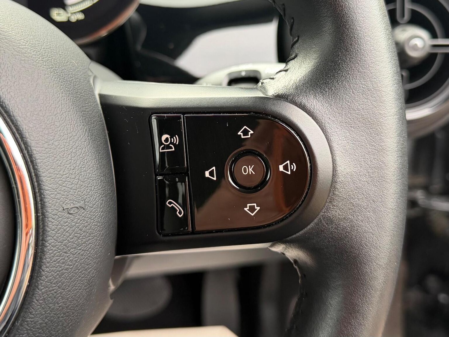 Used MINI Hatch 2021 for sale - 76670858: Photo 18