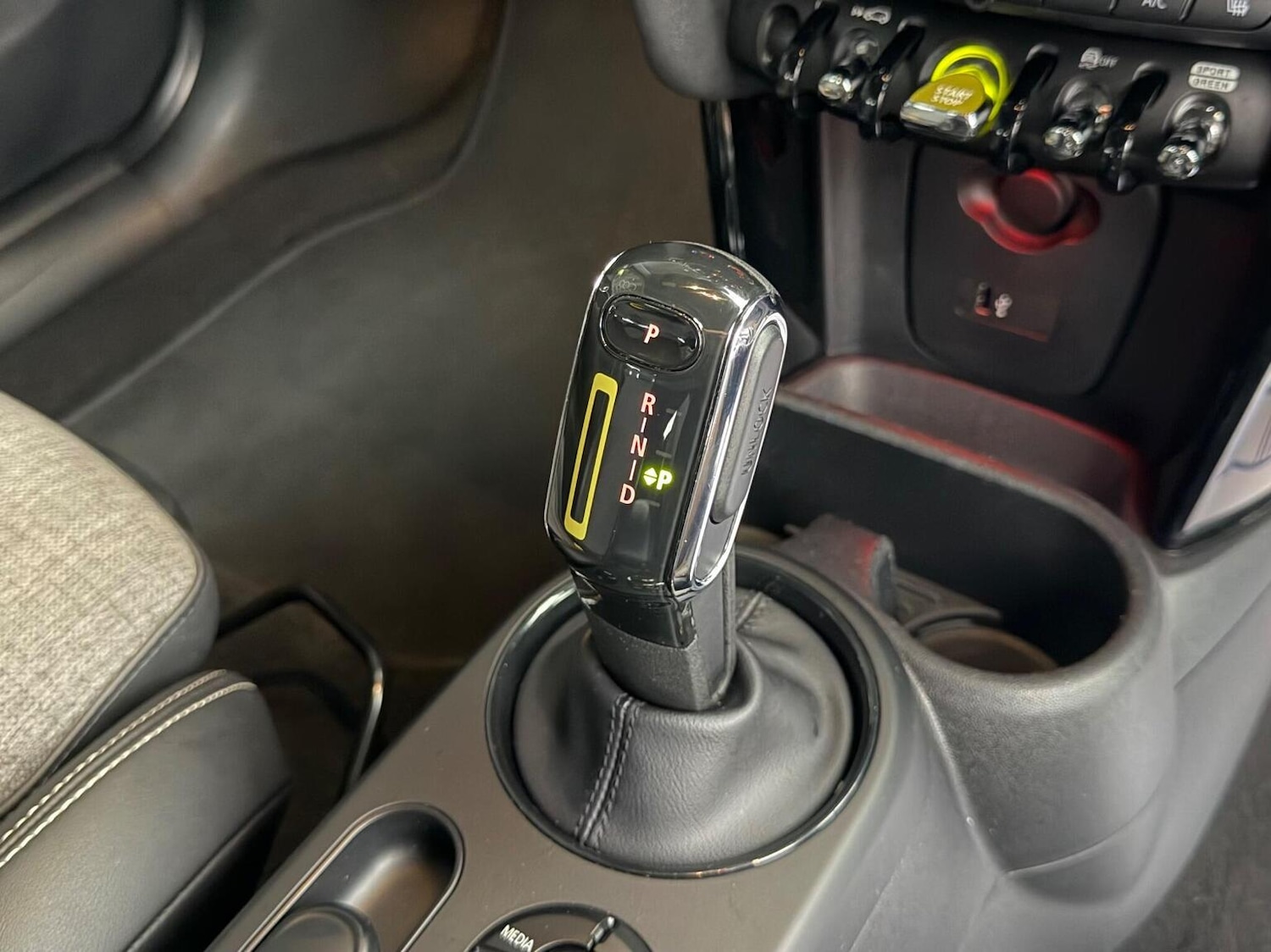 Used MINI Hatch 2021 for sale - 76670858: Photo 30