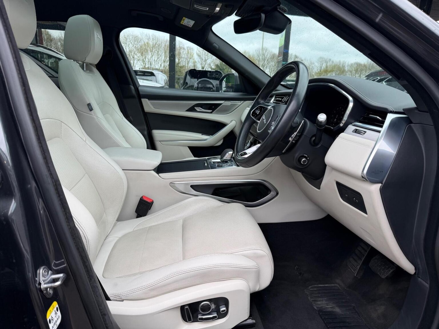 Used Jaguar F-Pace 2021 for sale - 78045634: Photo 12