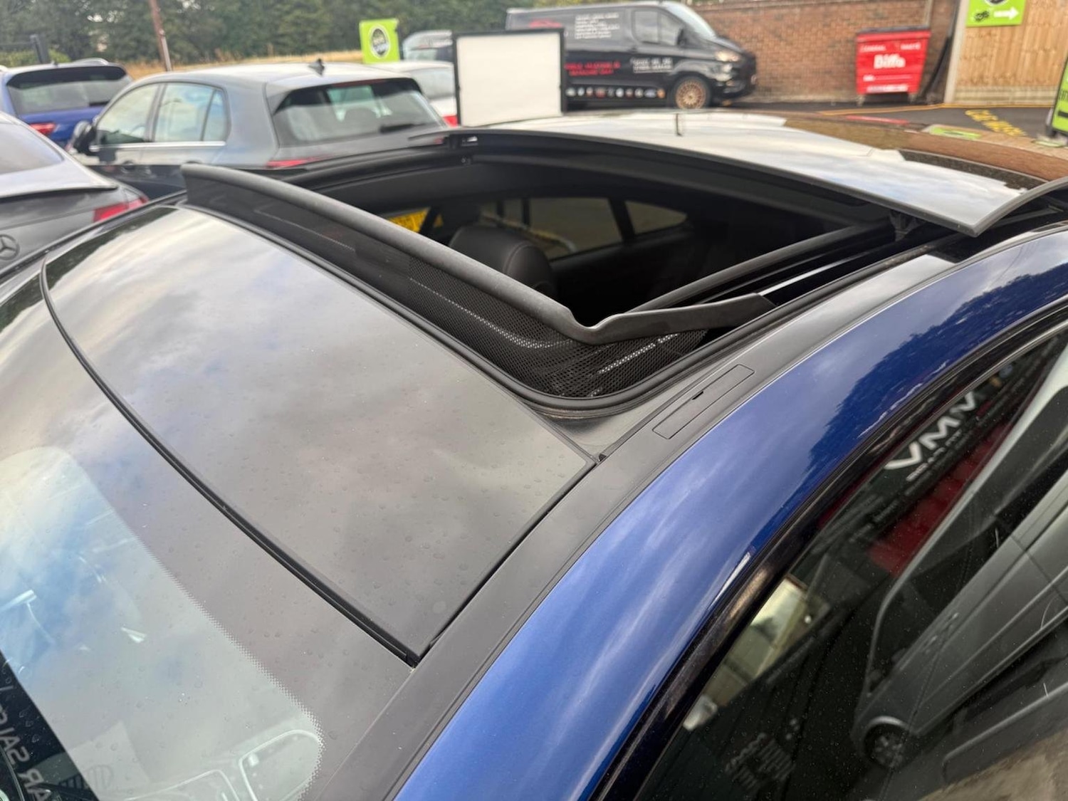 Used Mercedes-Benz E Class 2021 for sale - 76712940: Photo 11