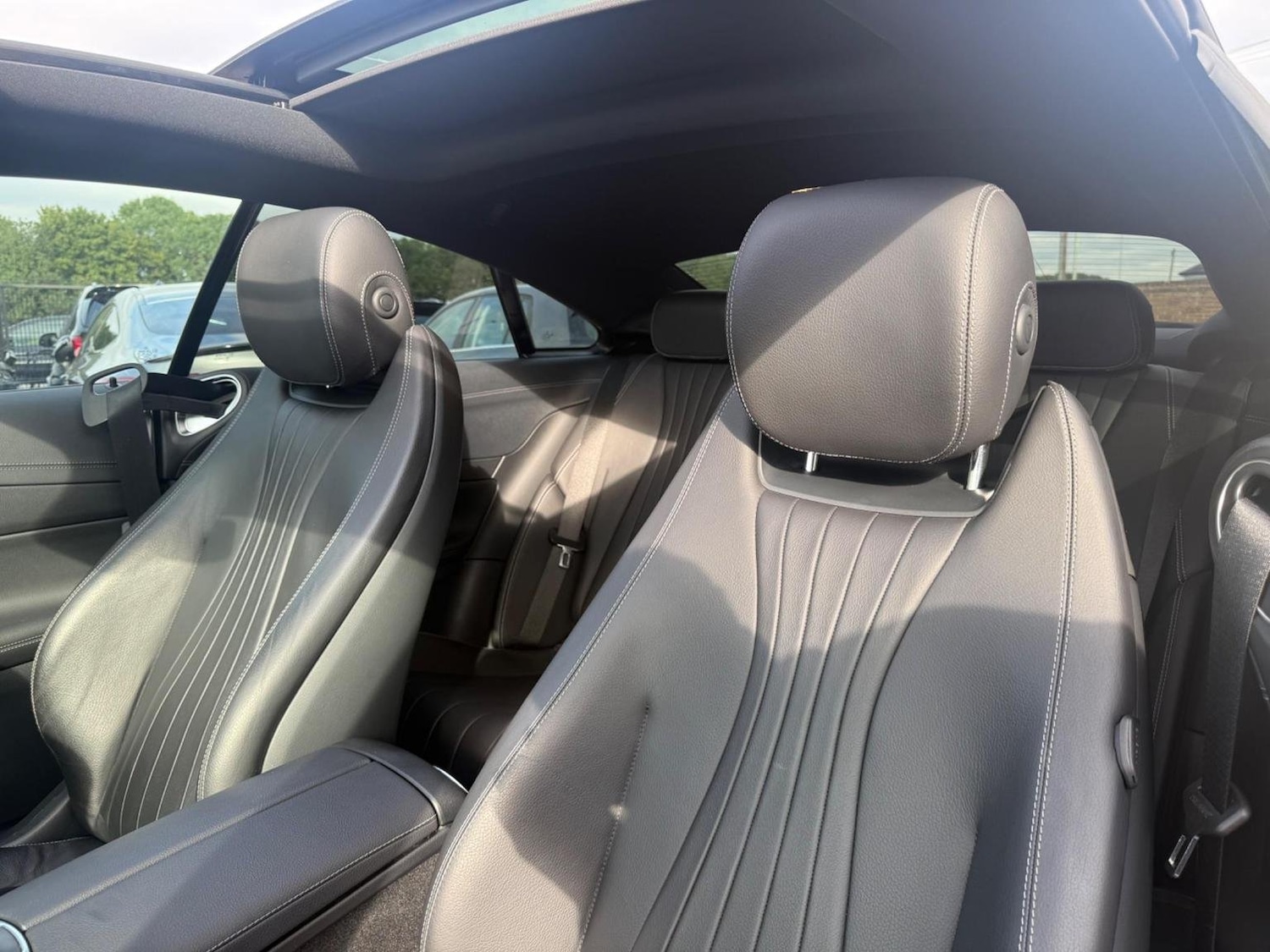 Used Mercedes-Benz E Class 2021 for sale - 76712940: Photo 40