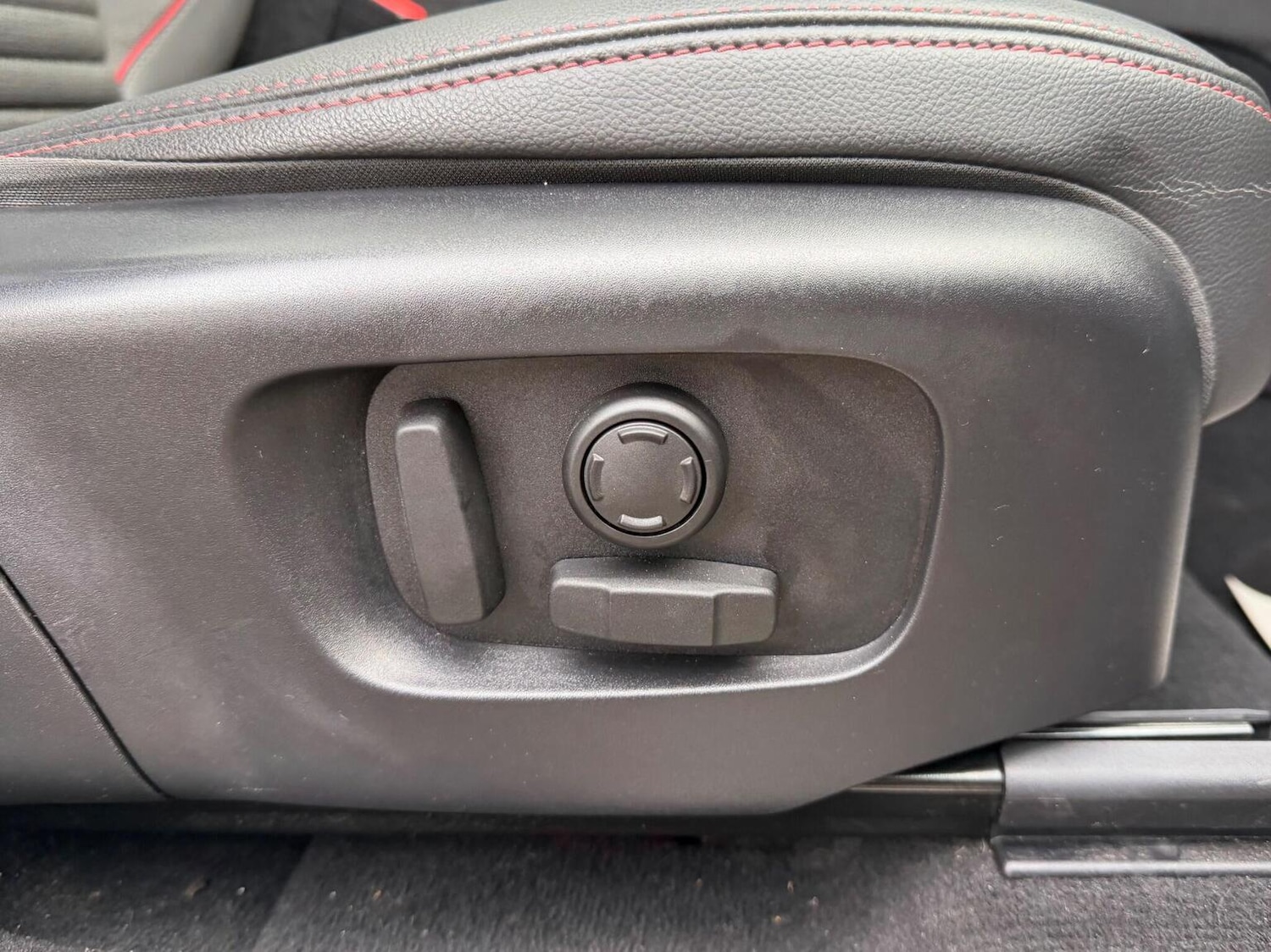 Used Land Rover Discovery Sport 2022 for sale - 77590075: Photo 13