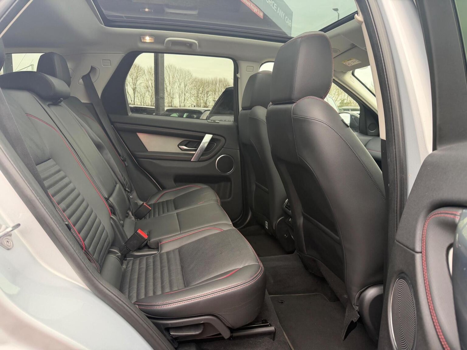 Used Land Rover Discovery Sport 2022 for sale - 77590075: Photo 33