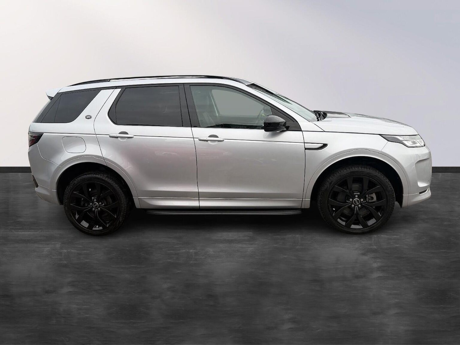 Used Land Rover Discovery Sport 2022 for sale - 77590075: Photo 9