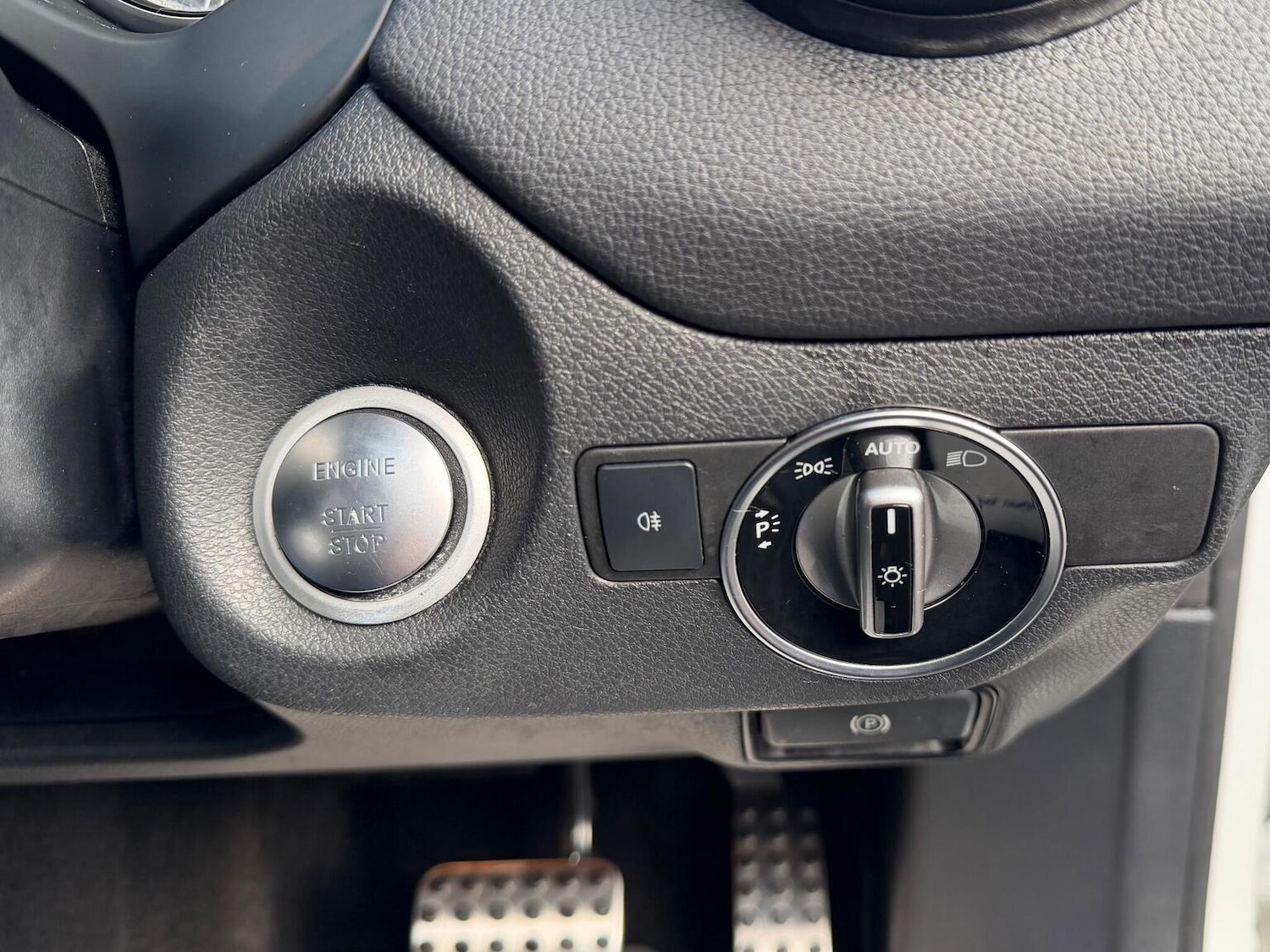 Used Mercedes-Benz CLA 2017 for sale - 76670797: Photo 28