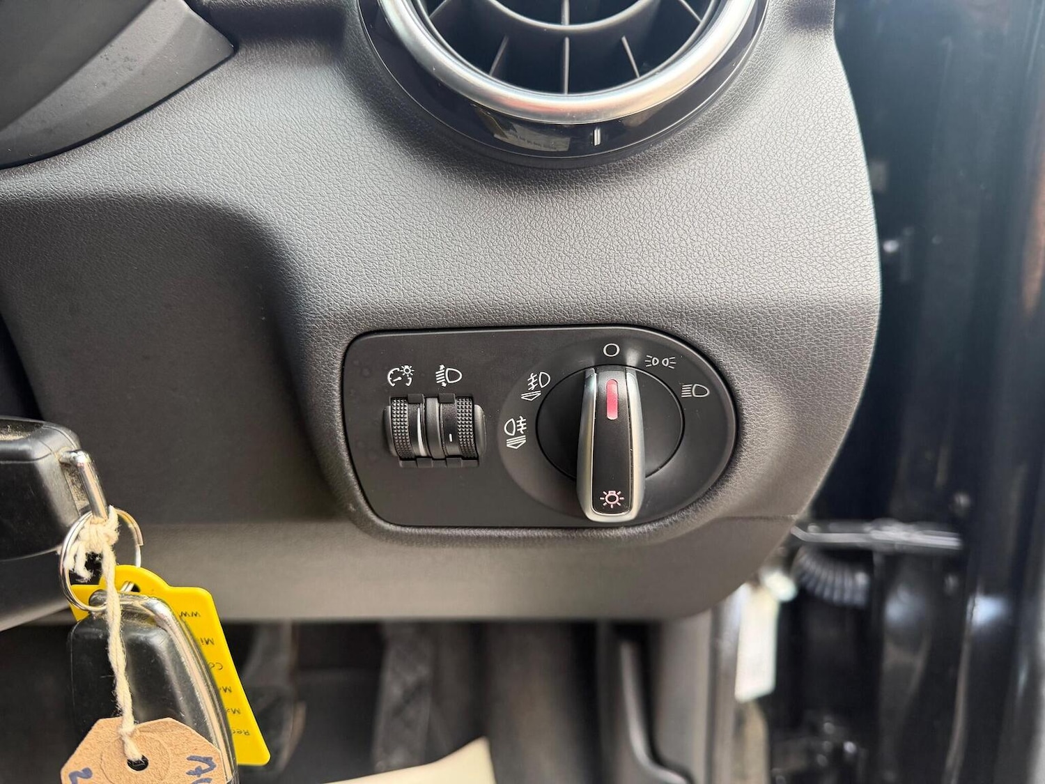 Used Audi A1 2015 for sale - 77162285: Photo 26