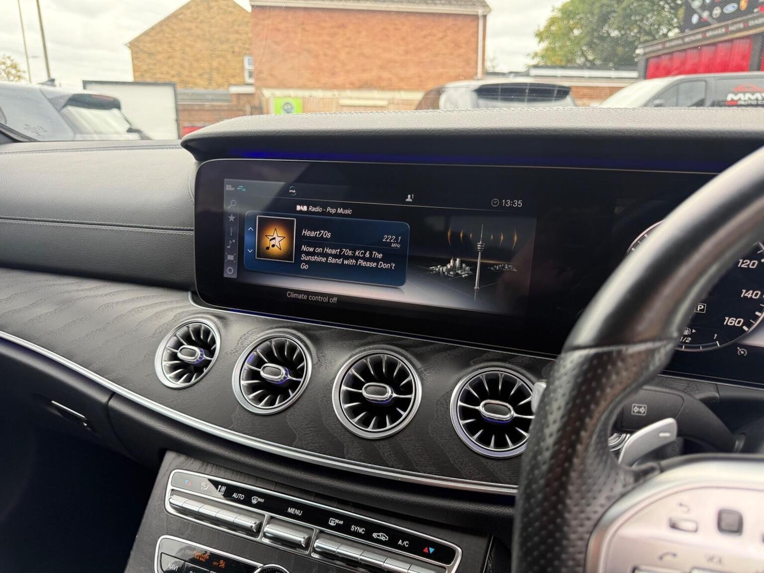 Used Mercedes-Benz E Class 2019 for sale - 76670866: Photo 22