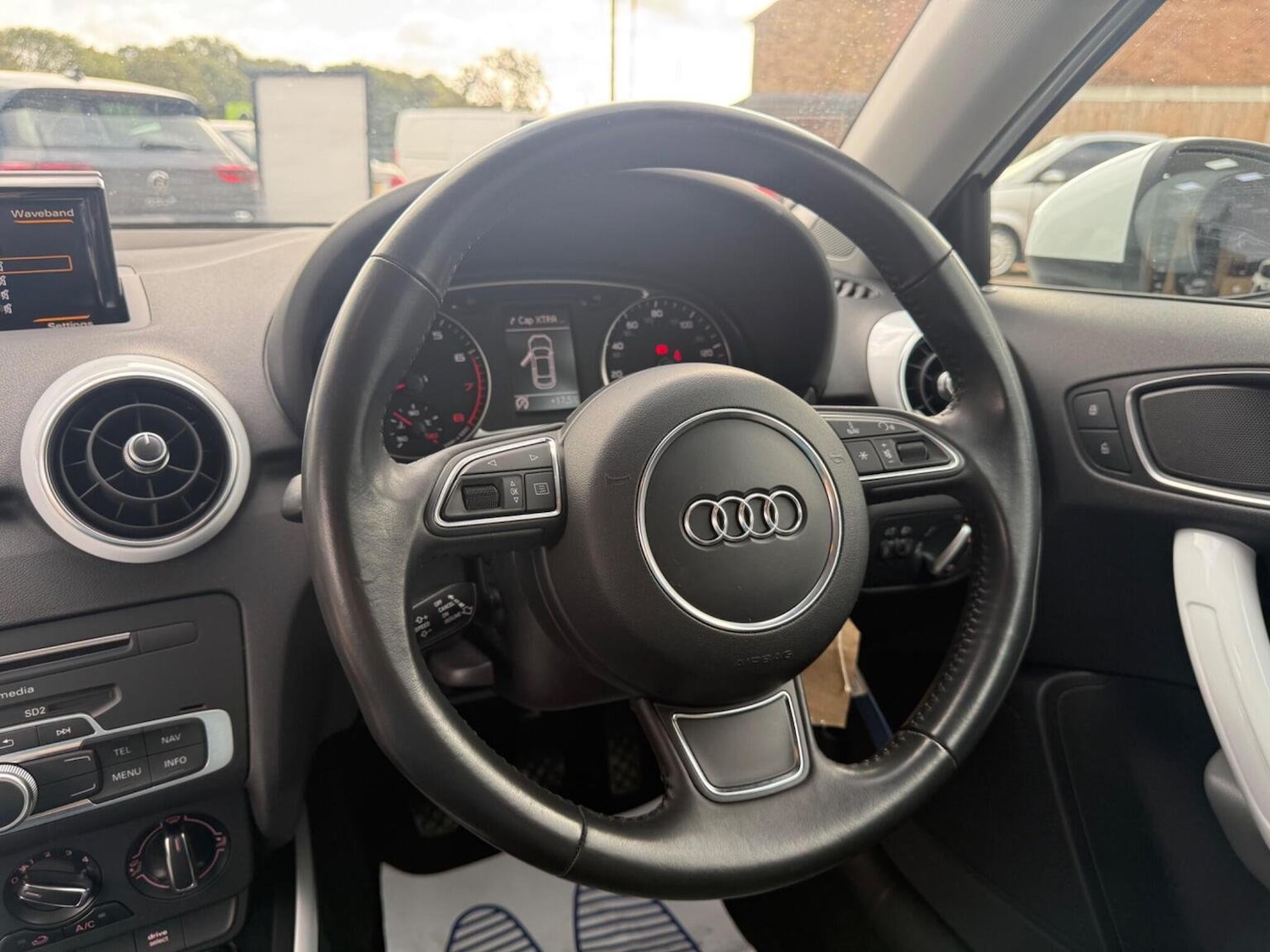 Used Audi A1 2015 for sale - 76670842: Photo 18