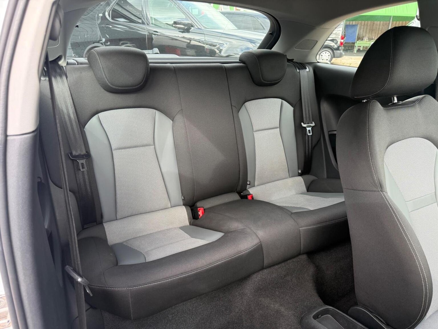 Used Audi A1 2015 for sale - 76670842: Photo 32