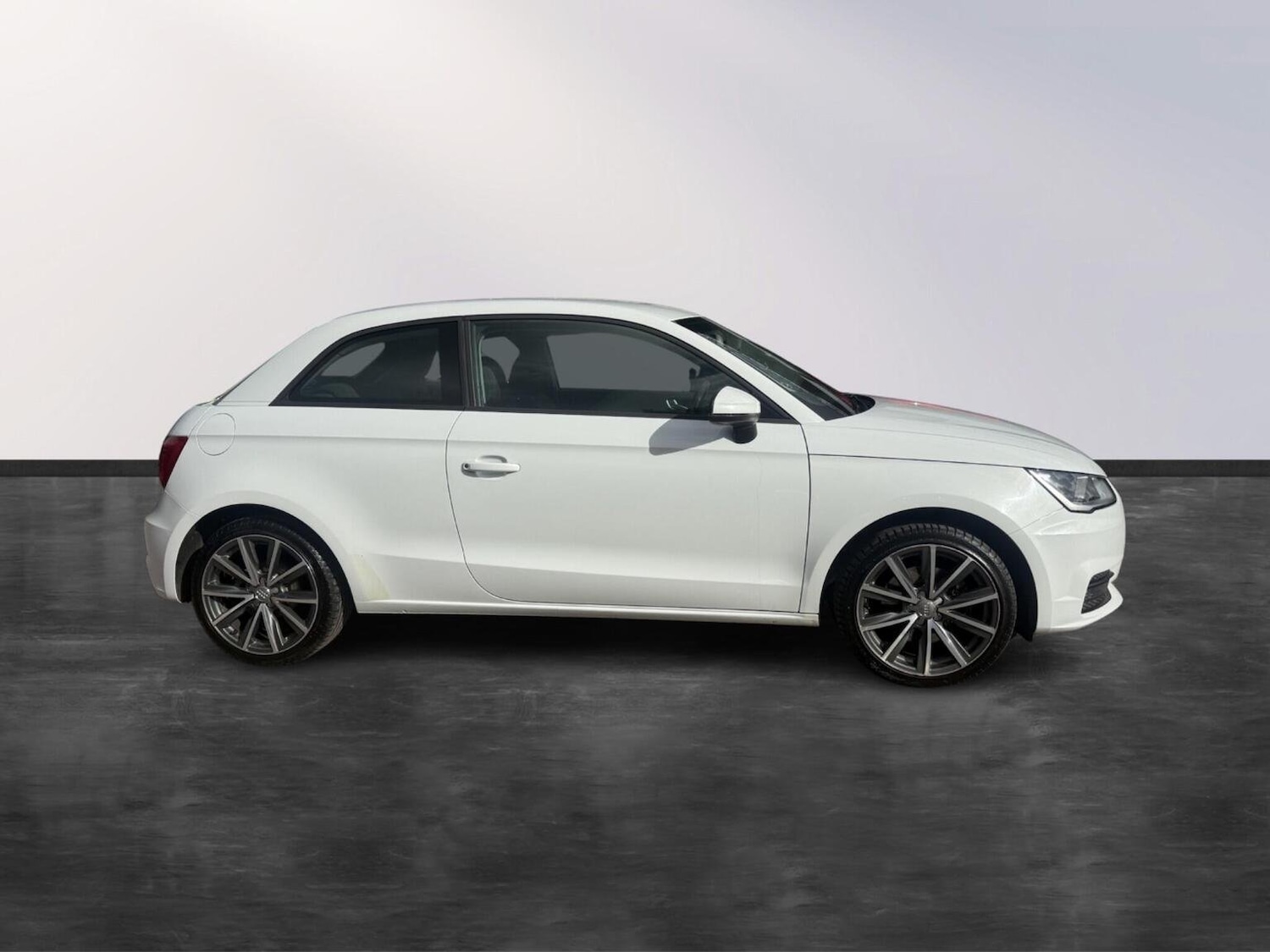 Used Audi A1 2015 for sale - 76670842: Photo 9