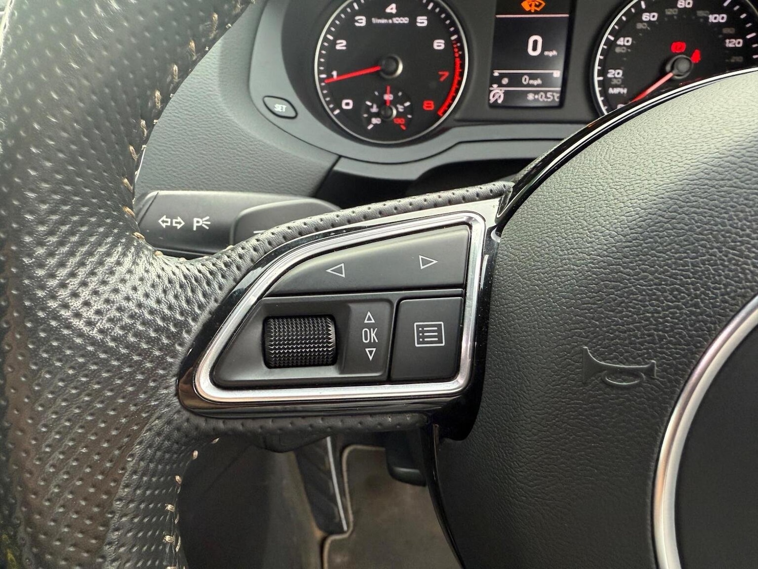 Used Audi Q3 2018 for sale - 76670857: Photo 17