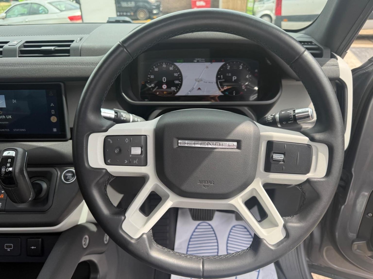 Used Land Rover Defender 2020 for sale - 76670854: Photo 14